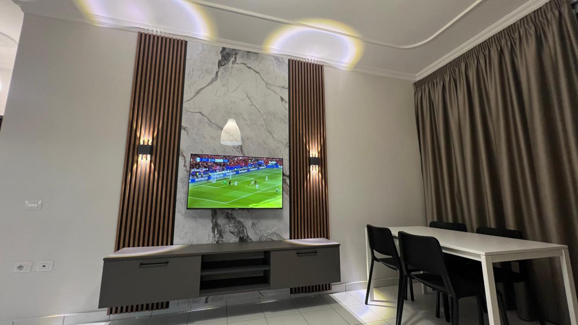 Marina Premium Hotel & Apartment Vlorë 客房 照片